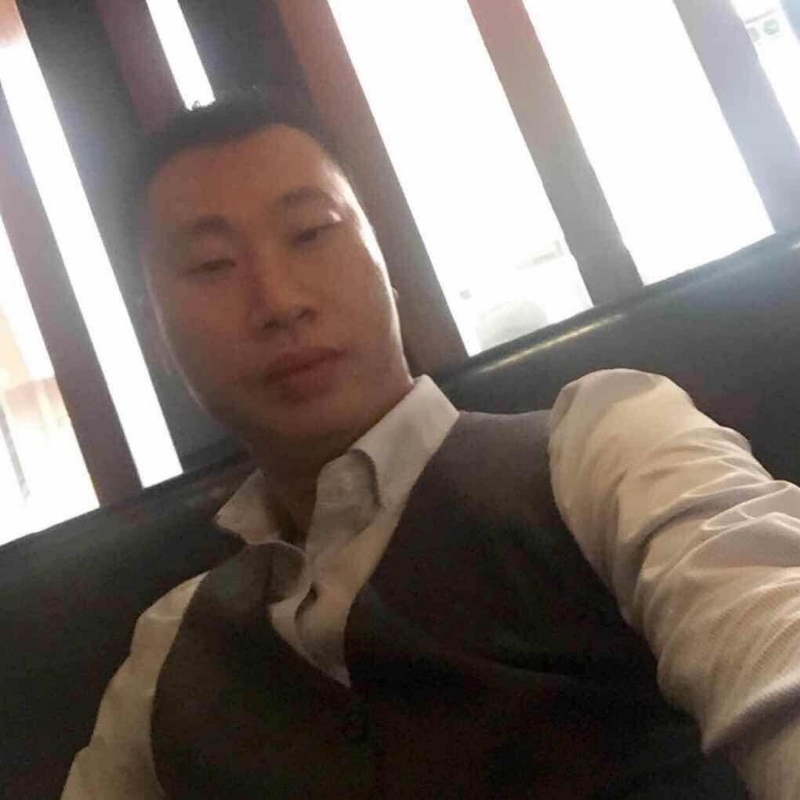 陈威的第一张照片--绵阳相亲服务中心