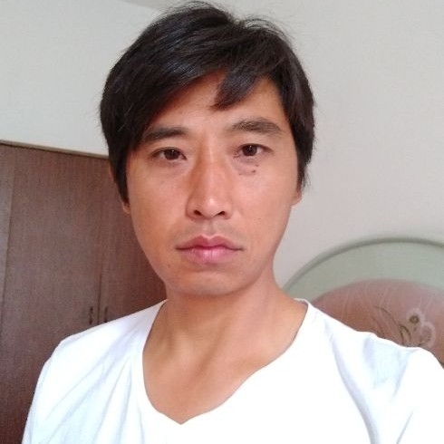 莞尔一笑的第一张照片--绵阳相亲服务中心