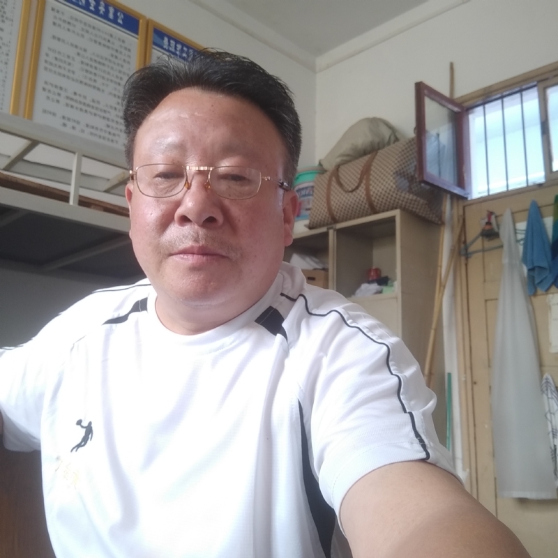 咣次次的第一张照片--绵阳相亲服务中心