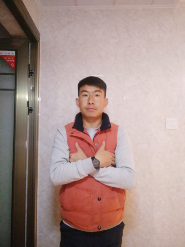 石林小伙的第一张照片--绵阳相亲服务中心