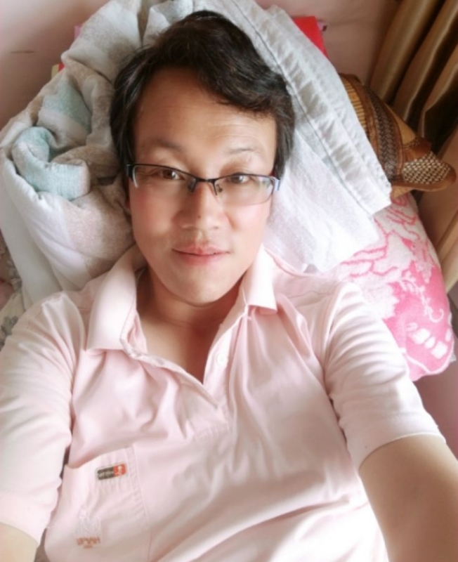 一吻天荒的第一张照片--绵阳相亲服务中心