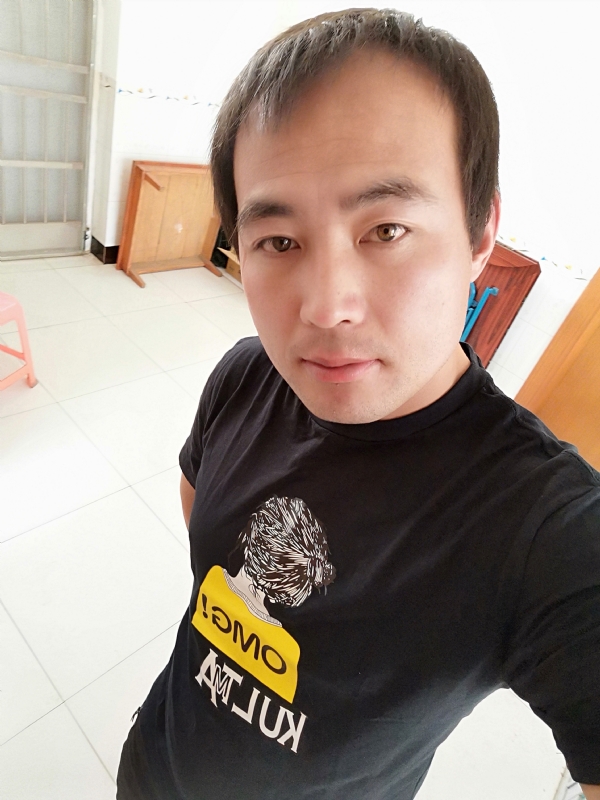 东海龙王的第二张照片--绵阳相亲服务中心