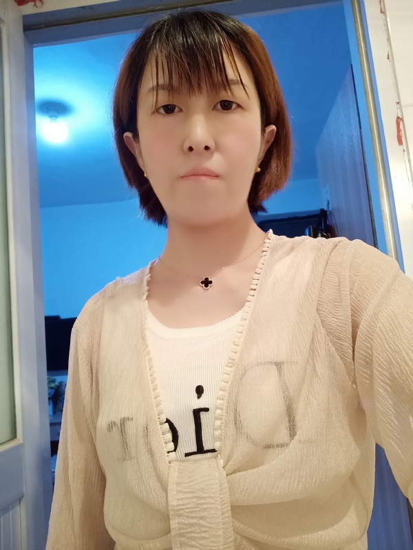 芬儿的第一张照片--绵阳相亲服务中心