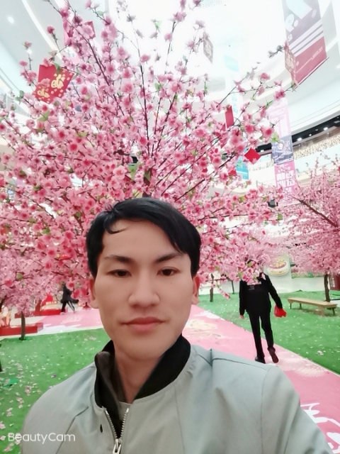 单身一人的第一张照片--绵阳相亲服务中心