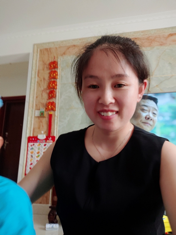 睿智的第一张照片--绵阳相亲服务中心