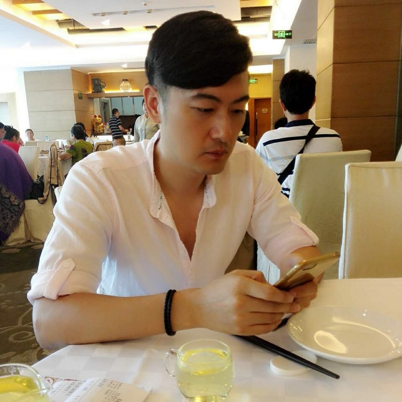 猩猩的第一张照片--绵阳相亲服务中心