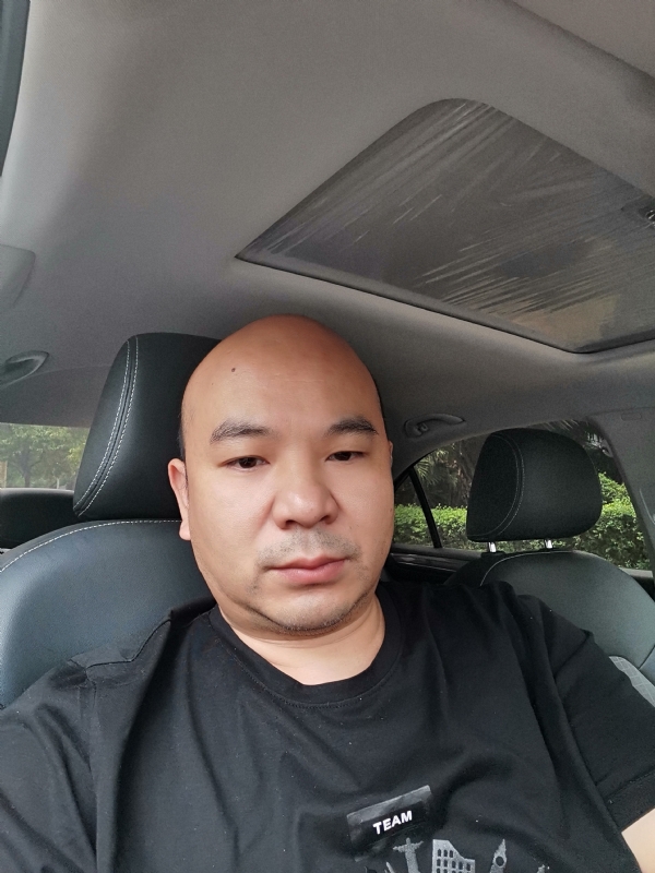 爷们已经老了的第一张照片--绵阳相亲服务中心