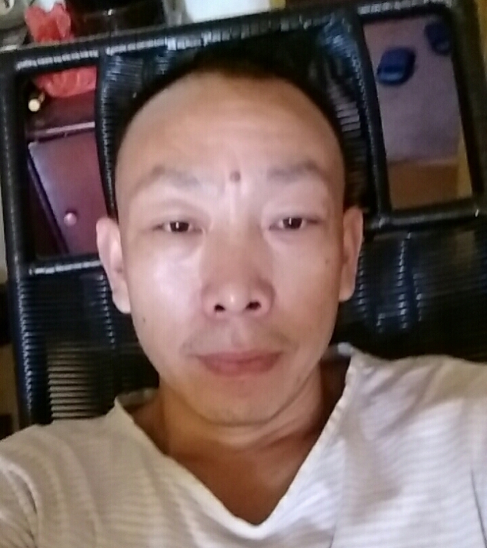 寻爱的第一张照片--绵阳相亲服务中心