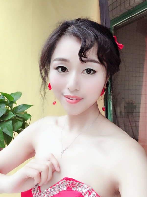 薇薇的第一张照片--绵阳相亲服务中心