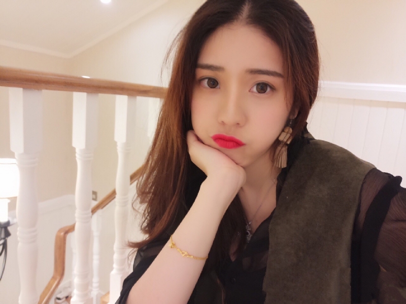 陈怡的第一张照片--绵阳相亲服务中心