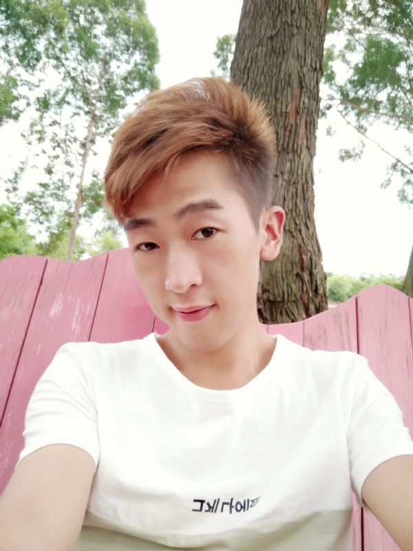 一觉睡到小时候的第二张照片--绵阳相亲服务中心