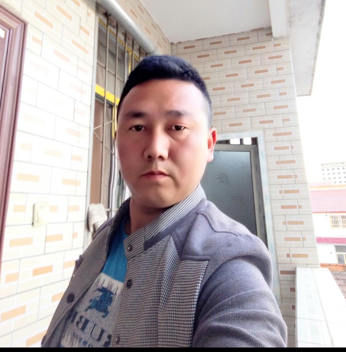 帅帅的大叔的第一张照片--绵阳相亲服务中心