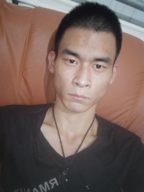 单身狗一枚的第三张照片--绵阳相亲服务中心