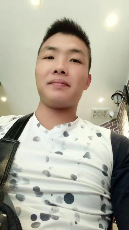 吃生蚝的小乖乖的第一张照片--绵阳相亲服务中心