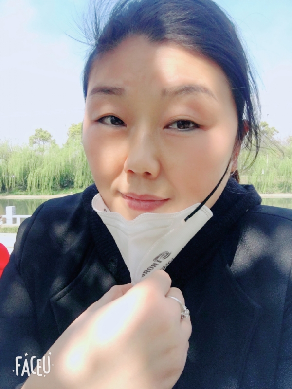 花开半夏的第一张照片--绵阳相亲服务中心