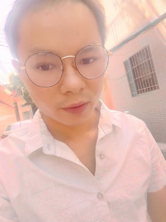 楠呐的第四张照片--绵阳相亲服务中心