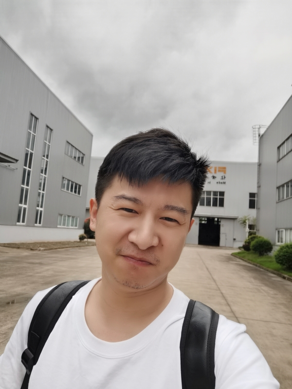 二叔的第二张照片--绵阳相亲服务中心