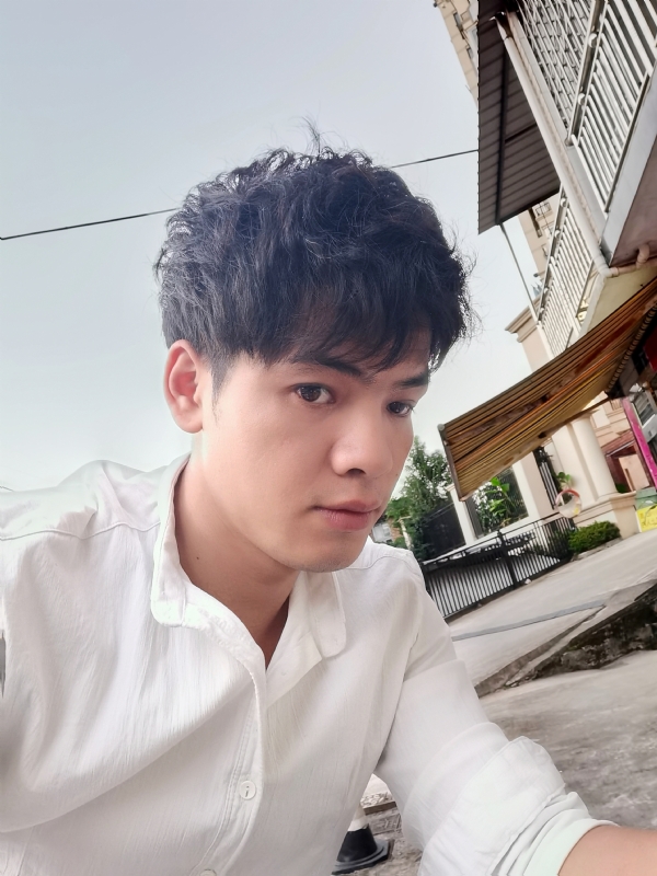 幕后老板的第一张照片--绵阳相亲服务中心