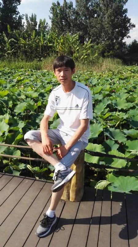 洛佐山娃的第一张照片--绵阳相亲服务中心