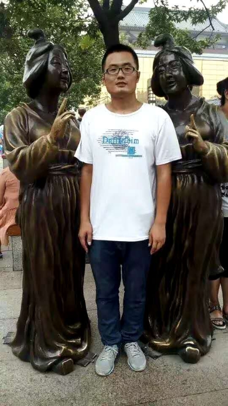 小关系的第一张照片--绵阳相亲服务中心