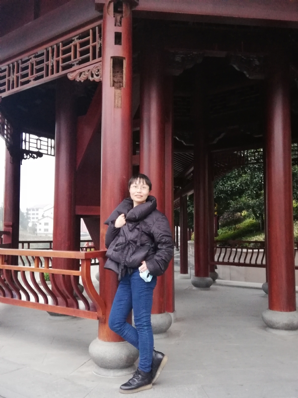 篱落的第一张照片--绵阳相亲服务中心