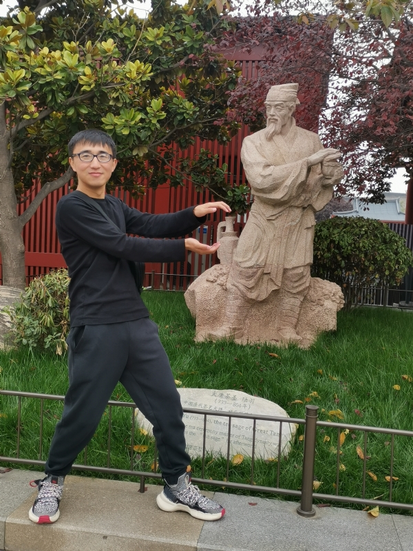 蜗牛壳的第一张照片--绵阳相亲服务中心