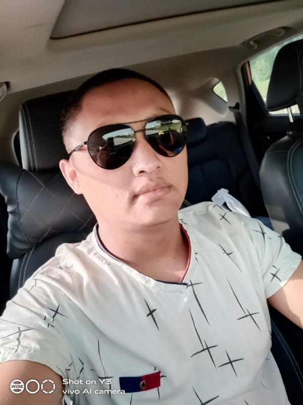 寻缘的第一张照片--绵阳相亲服务中心