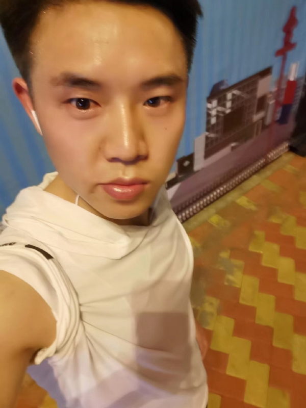 雷子的第一张照片--绵阳相亲服务中心