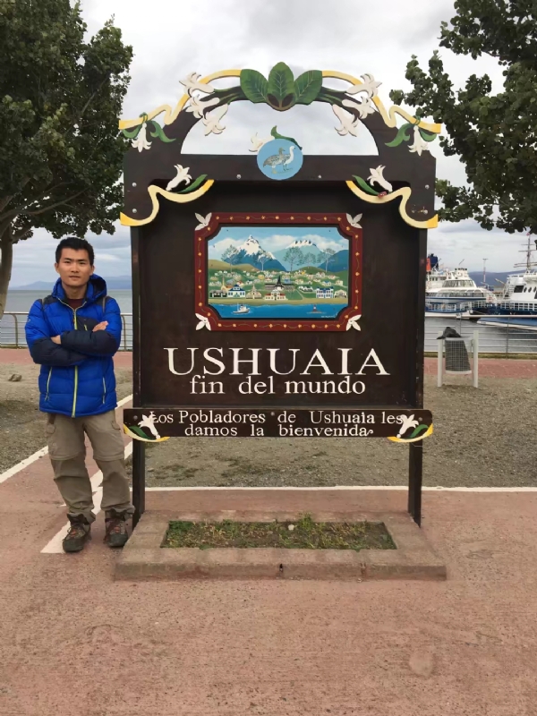 龍少的第一张照片--绵阳相亲服务中心