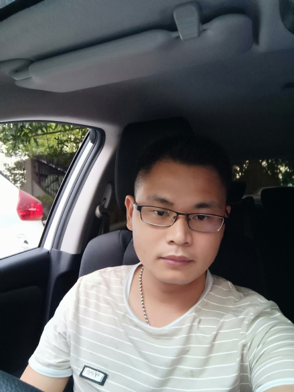 水明的第二张照片--绵阳相亲服务中心