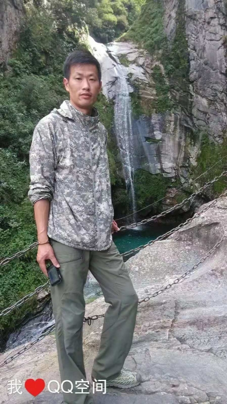 陌颜的第一张照片--绵阳相亲服务中心