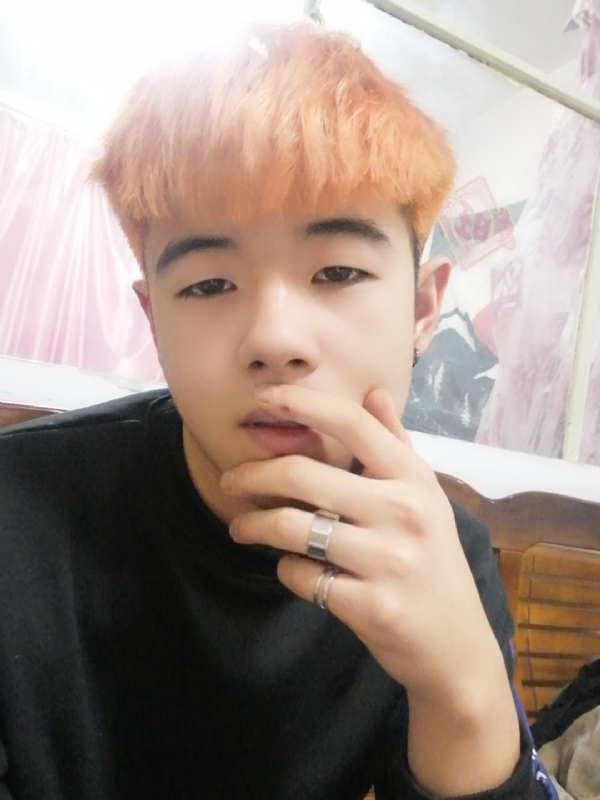 钟宇诗的第一张照片--绵阳相亲服务中心