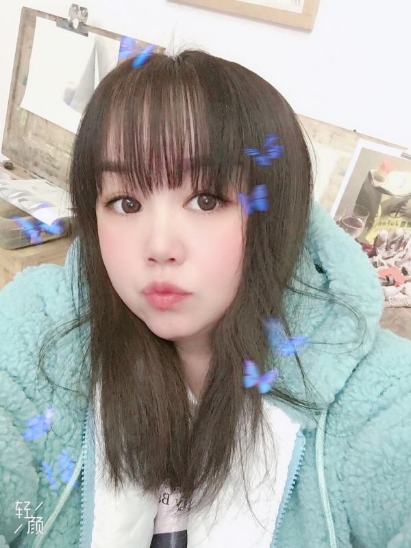 画画宝贝的第一张照片--绵阳相亲服务中心