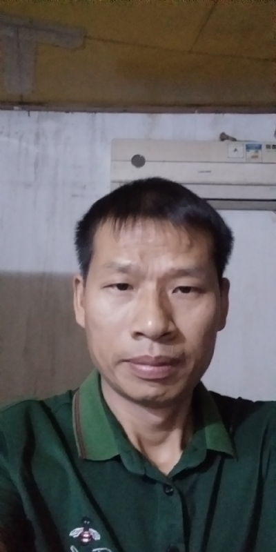 执着跋涉的第三张照片--绵阳相亲服务中心