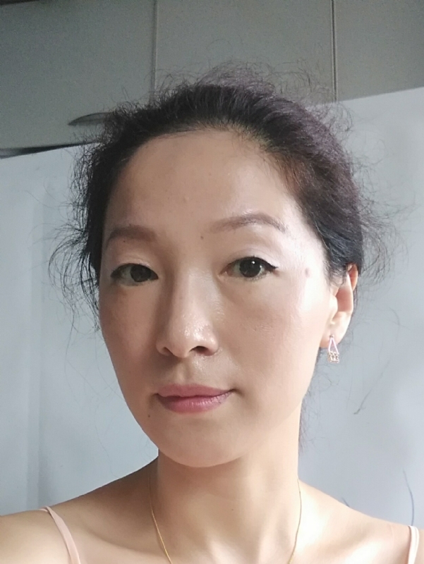 彼岸花的第一张照片--绵阳相亲服务中心