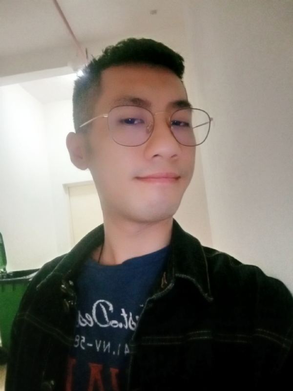 赫兹的第一张照片--绵阳相亲服务中心