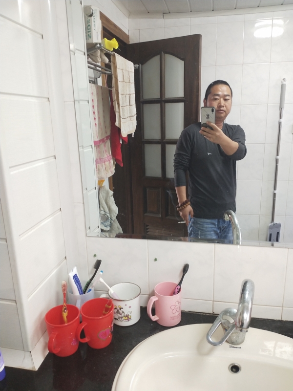 半世人间的第二张照片--绵阳相亲服务中心