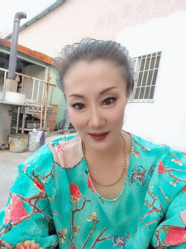 燕子的第三张照片--绵阳相亲服务中心