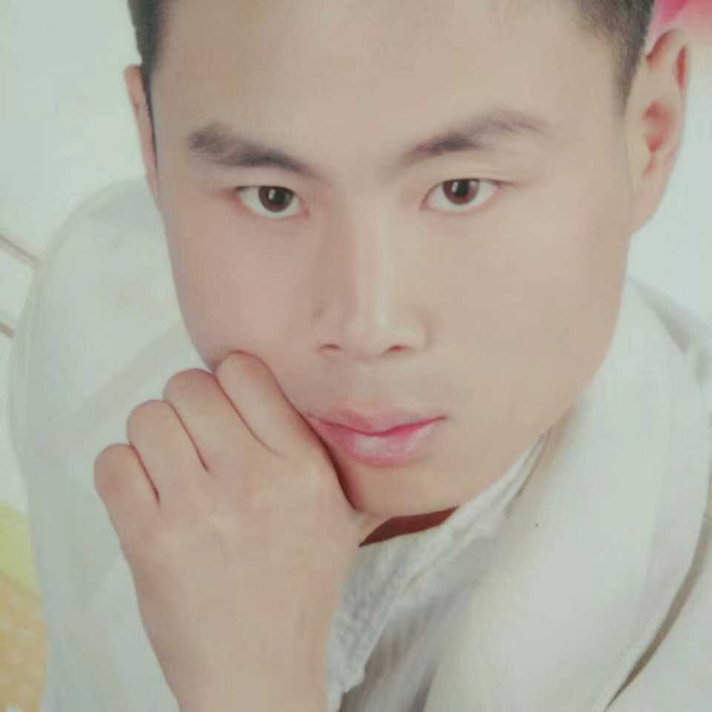 夜色如水的第一张照片--绵阳相亲服务中心