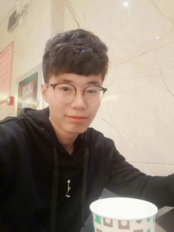 小张的第一张照片--绵阳相亲服务中心