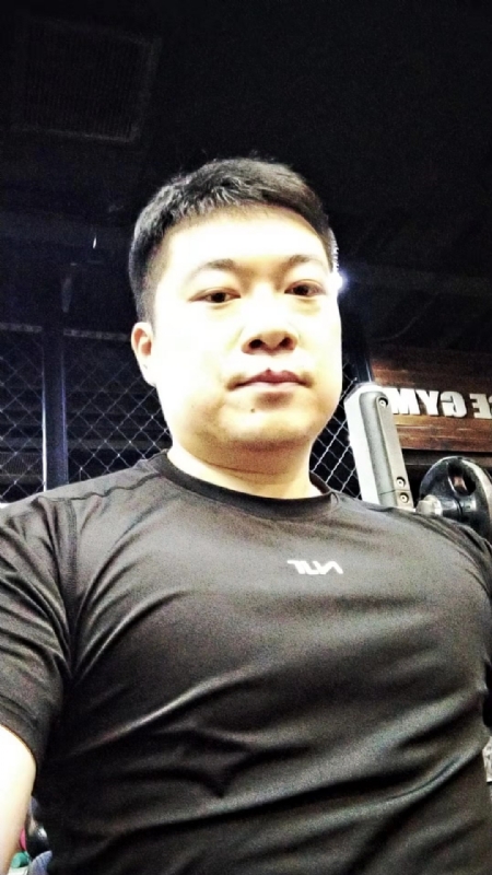 好想遇见你的第二张照片--绵阳相亲服务中心