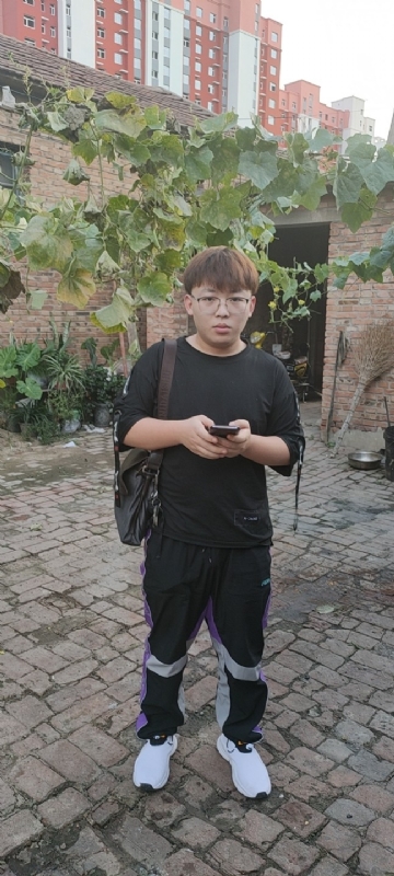 辛禹的第二张照片--绵阳相亲服务中心