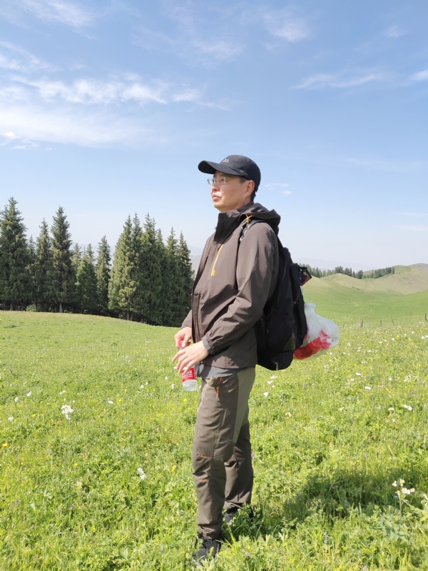 野丁的第一张照片--绵阳相亲服务中心