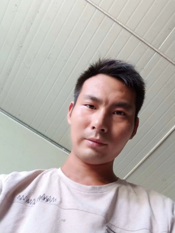 快乐肥宅水的第一张照片--绵阳相亲服务中心