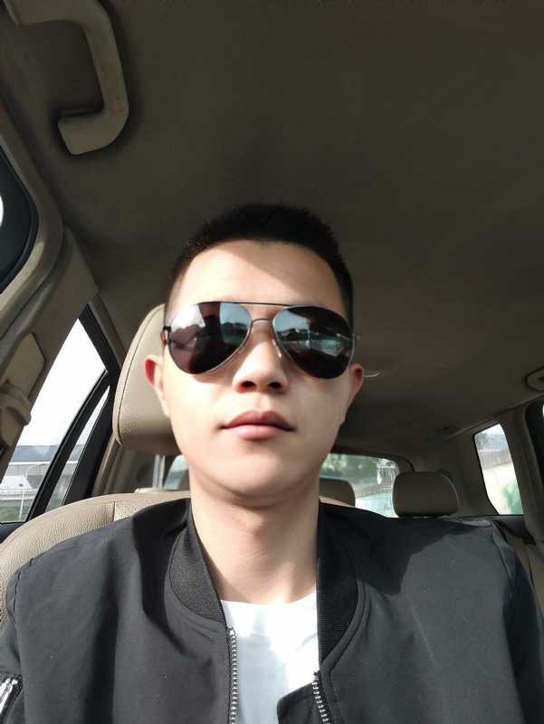 葛先生的第二张照片--绵阳相亲服务中心