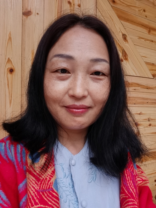 天山雪莲的第一张照片--绵阳相亲服务中心