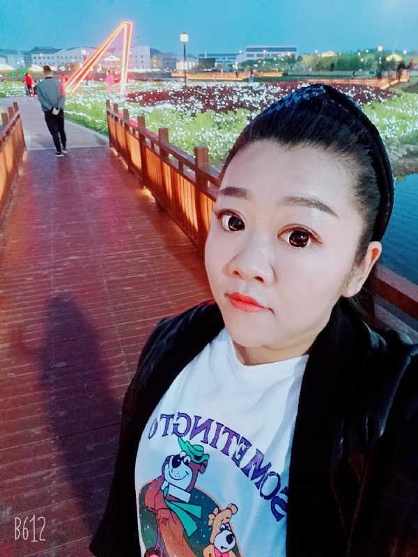 孙晓雪的第一张照片--绵阳相亲服务中心