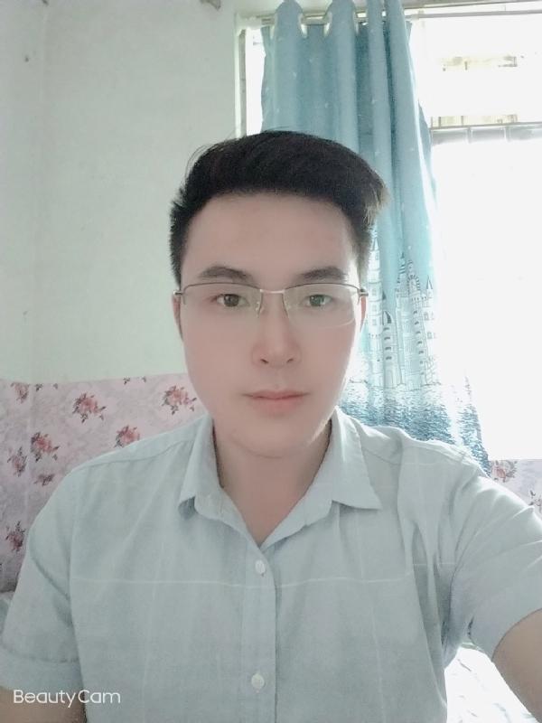 浮云的第二张照片--绵阳相亲服务中心