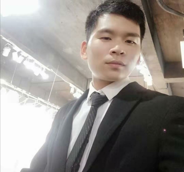 凌晨三点三分的第三张照片--绵阳相亲服务中心