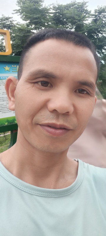 找个相爱的人结婚的第一张照片--绵阳相亲服务中心